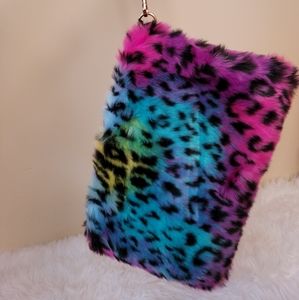 Beautiful ❤️  Fur Pouch 👝 So Soft and Vibrant!